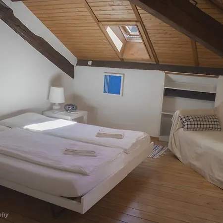 Ginia Bed & Breakfast 2*