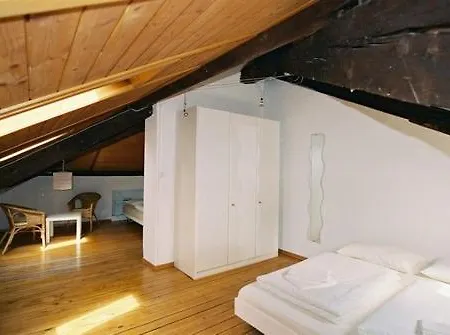 Ginia Bed & Breakfast 2*